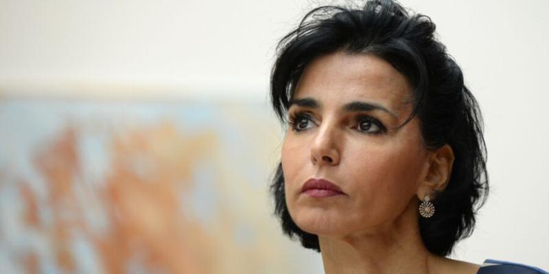 Rachida, politicienne MILF française