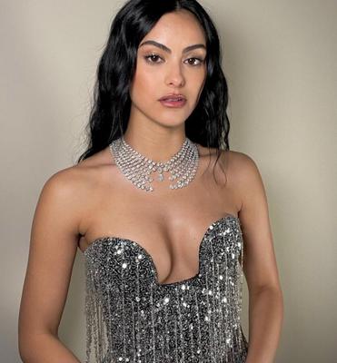 Camila Mendes