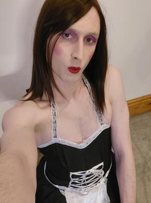 Sissy Chrissy du Royaume-Uni - kik: XDressImpress-