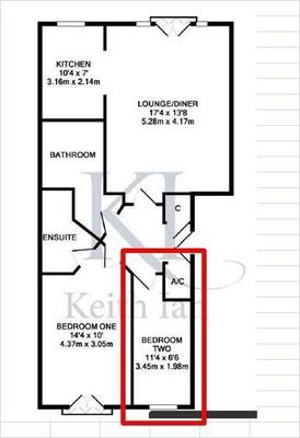 Trinity UK em seu apartamento