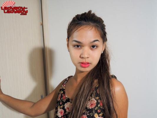 Ladyboy scintille