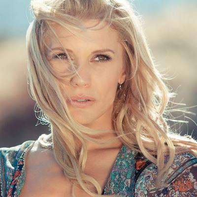 Katee Sackhoff / atriz americana