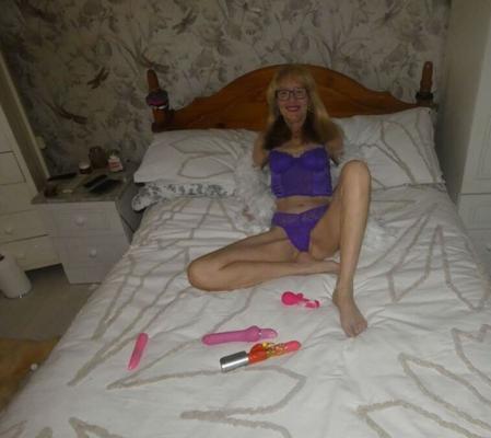 Genuine  Year Old UK Hooker - Claire