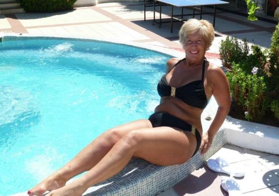 Sólo algunas fotos que encontré - Milfs de verano