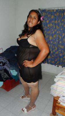 Beautiful hot Mexican mature bbw girl spreading