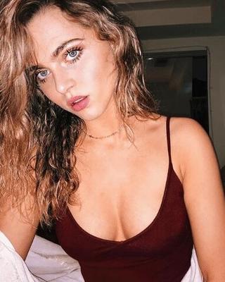 Anne Winters - atriz americana Fuckslut