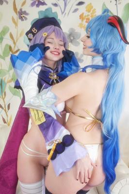 Sexy Cosplay Dupla