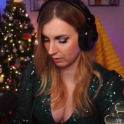 Ina (Inzaynia) Twitchstreamerin aus Deutschland