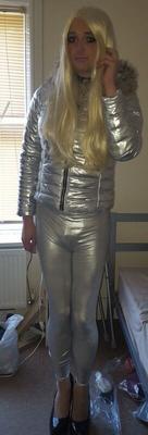 blonde sissy chav bimbo baisée par un black bien membré