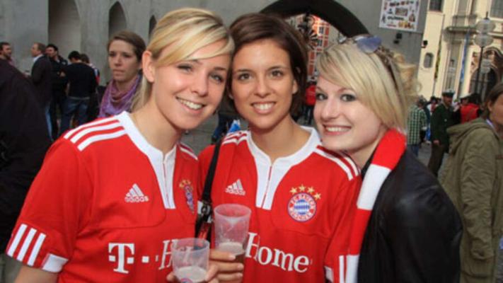 German Soccer Fans - Deutsche Bundesliga Fans