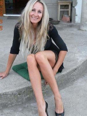 Polish long legs Milf