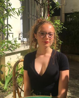 French Mademoiselle 22