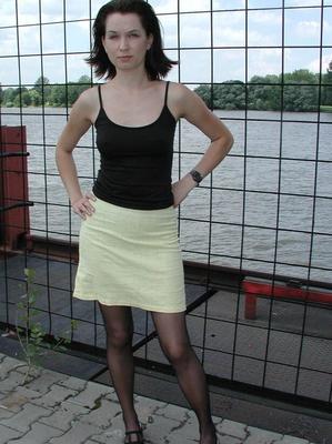 Stefanie, une adolescente allemande en collants (Gitter)