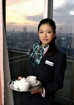 Schlampe Stewardess Ikumi Koseki