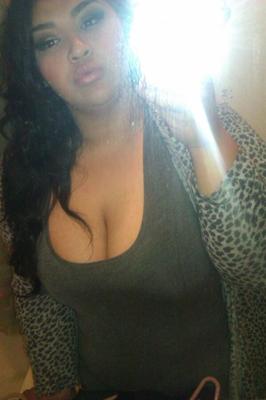 Cute Latin BBW Home Self Pic