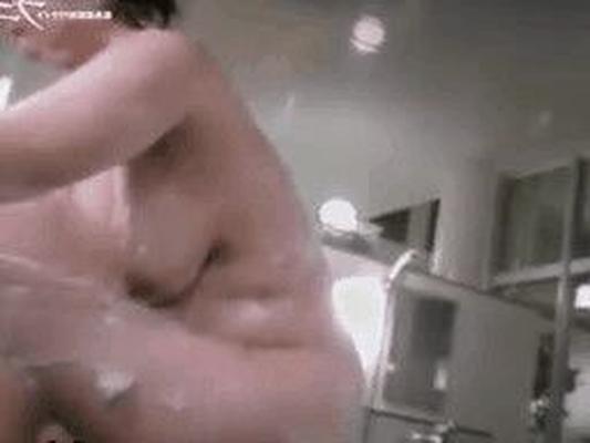 Japanese Onsen - Public Bath - GIFs