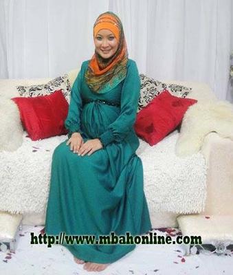 Seksinya Bumil Jilbab