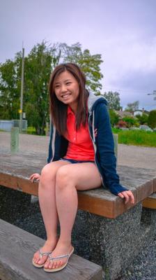 Pieds et semelles de jolie fille asiatique