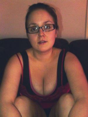 Gros seins jeune MILF amateur