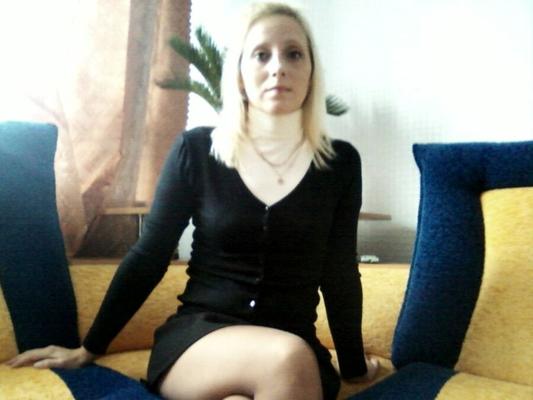 Russian MILF self shot