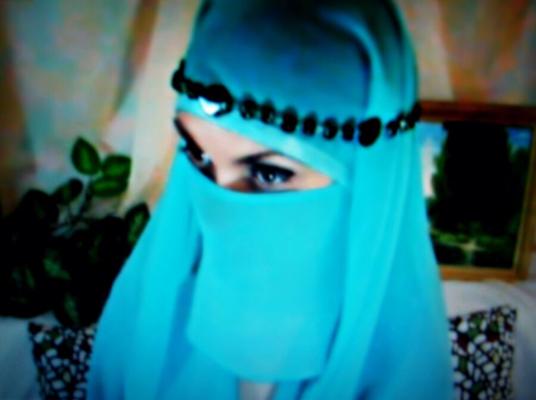 webcamming hijabis