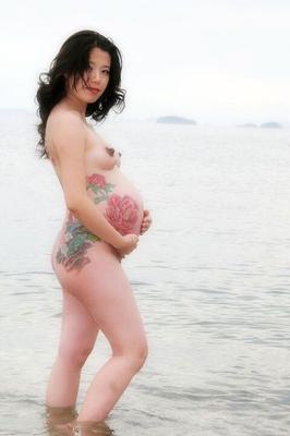 Pregnant Asian Women