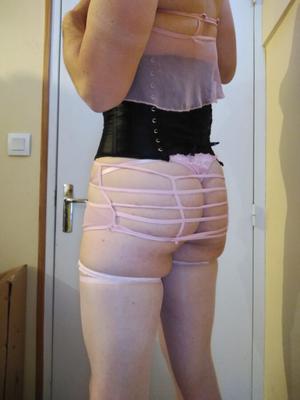 French Sissy in Lingerie (First gallerie)