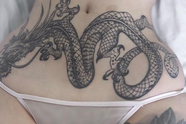 Jenny Zhao - Asiatique tatouée perverse