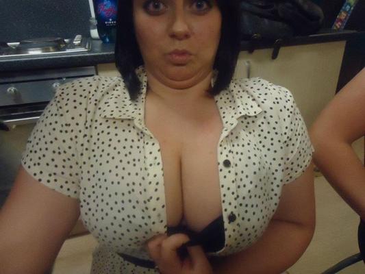 Chubby Chav Slut Aileen para subtítulos/comentarios/falsificaciones