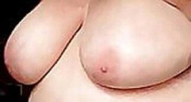 MILF tetas expuestas por primera vez