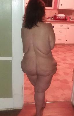 Bbw wife&#;s fat ass and thighs