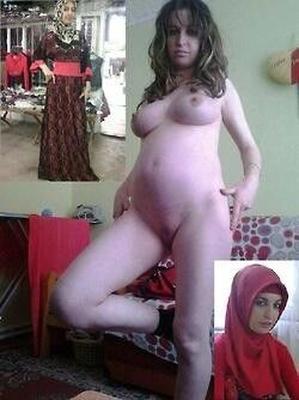 Hot Pregnant hijabi