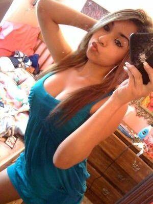 Jailbait Latina posing in locker room (NN)