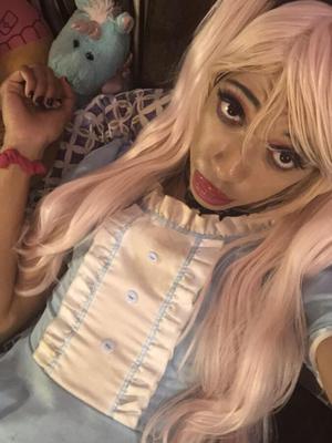 Trapbatscx (tgirl amateur de piel oscura)