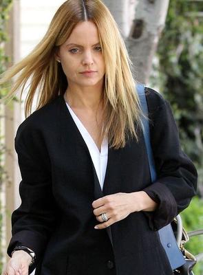 Mena Suvari / Actriz estadounidense