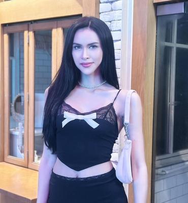 Kantapach Charoen, la beauté thaïlandaise du travesti