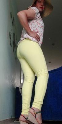 Pantalon jaune cuisse