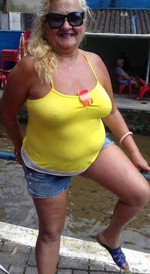 blonde gilf tezao de coroa