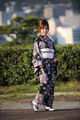 Japanische Schönheiten - Miyuki Y - Kimono