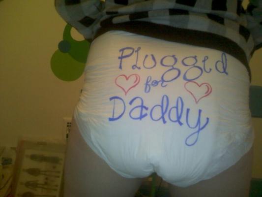 Juste pour papa Chris sur diaperwebcamchat ;)