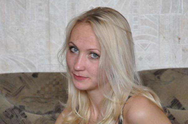 Russische Mädchen - Verheiratete blonde Tanya