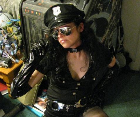 Eager to Suck off Cock in my Naughty Cop outfit!