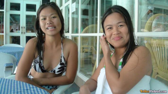 Les sœurs philippines, Nicole et Anne, ont de jolis buissons