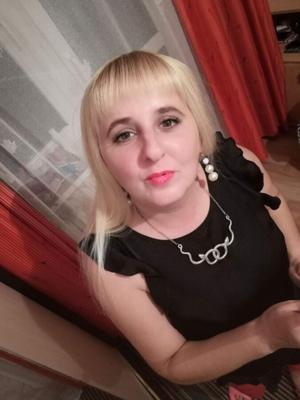 Reife Blondine Oksana aus Weißrussland