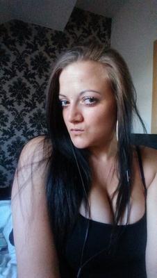 UK slut - horny as hell