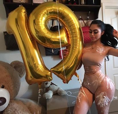 Jailyne Ojeda Ochoa – Latina-Schönheit