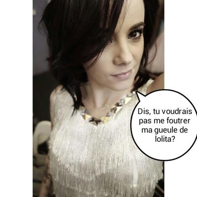 legenda em francês (francais) alizée trou à mordida.