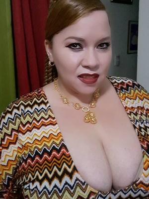 Latina Pears - Patricia Milf