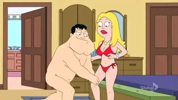 American Dad - Stan suce les orteils de Francine