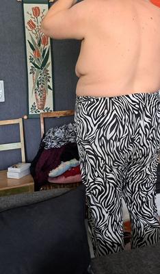 BBW wife get undressed